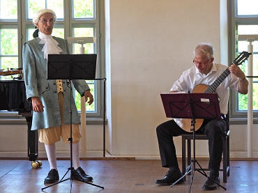Schlossspaziergang mit oberschwäbischer Barockmusik