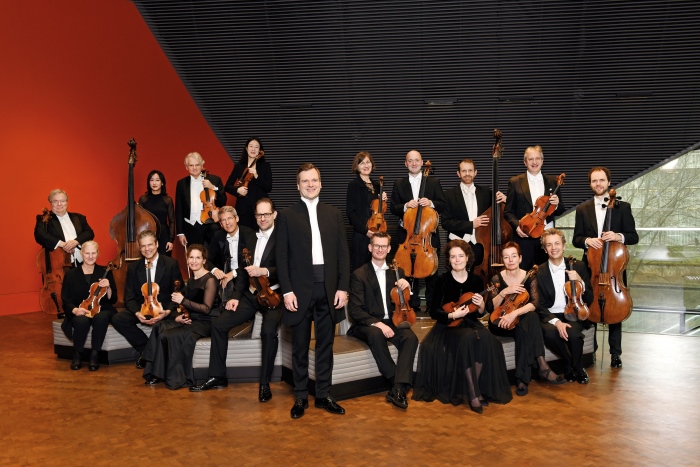 WKO & Herbert Schuch - (Fast) nur Beethoven