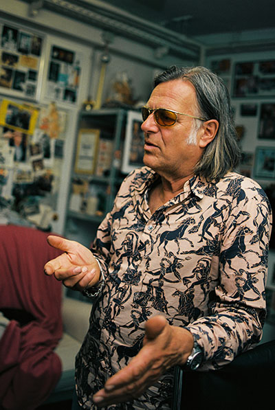 Michael Gaedt in seiner Garage, Foto: Eric Scaggiante