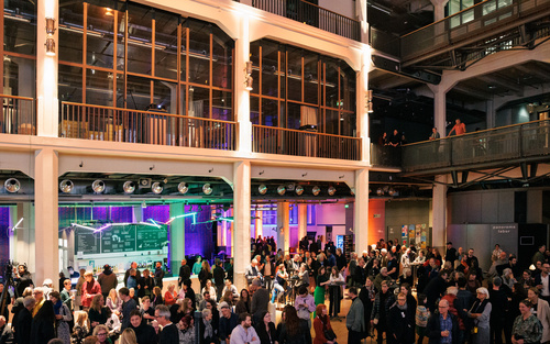 art karlsruhe Party im Hallenbau