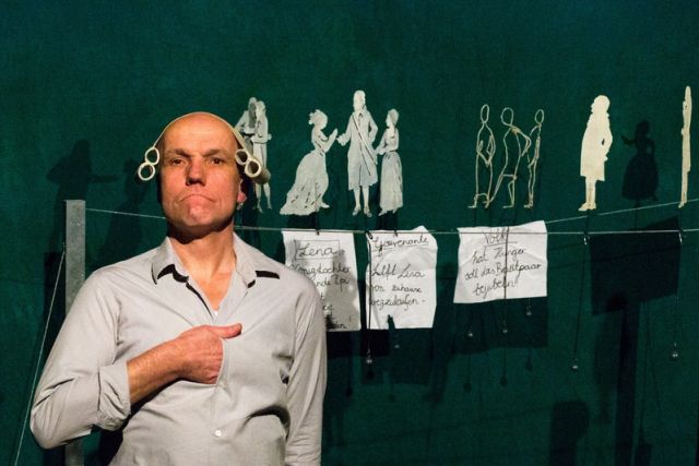 Leonce & Lena - Lustspiel von Georg Büchner - Solo-Theater mit Figuren